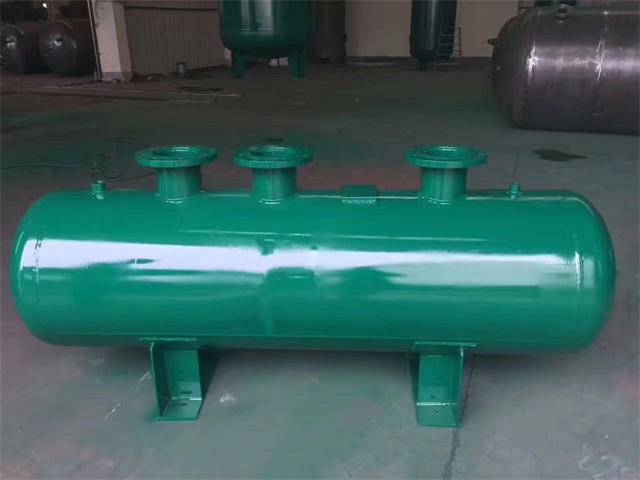 1679991473376569.jpeg 东乡东乡东乡蒸汽分气缸1.jpeg